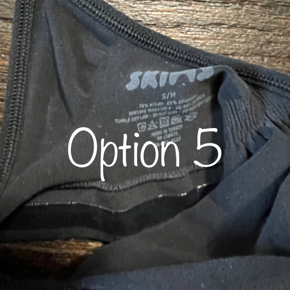 5. SKIMS Seamless Sculpt Bralette - Picture 13 of 16